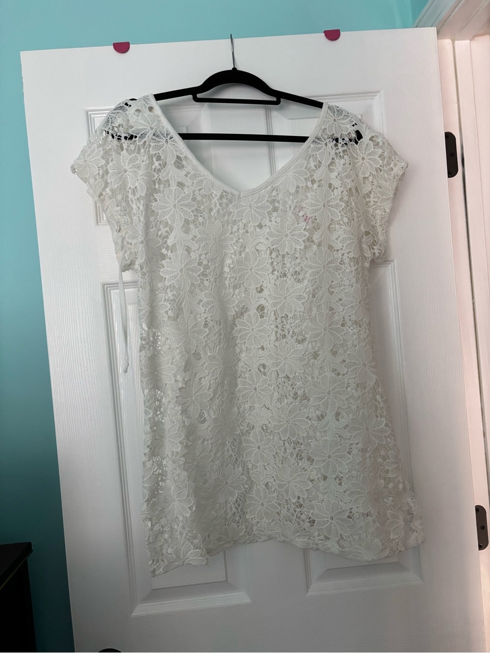 Xhilaration White Floral Lace Swimsuit Coverup